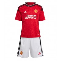 Camisa de time de futebol Manchester United Casemiro #18 Replicas 1º Equipamento Infantil 2024-25 Manga Curta (+ Calças curtas)